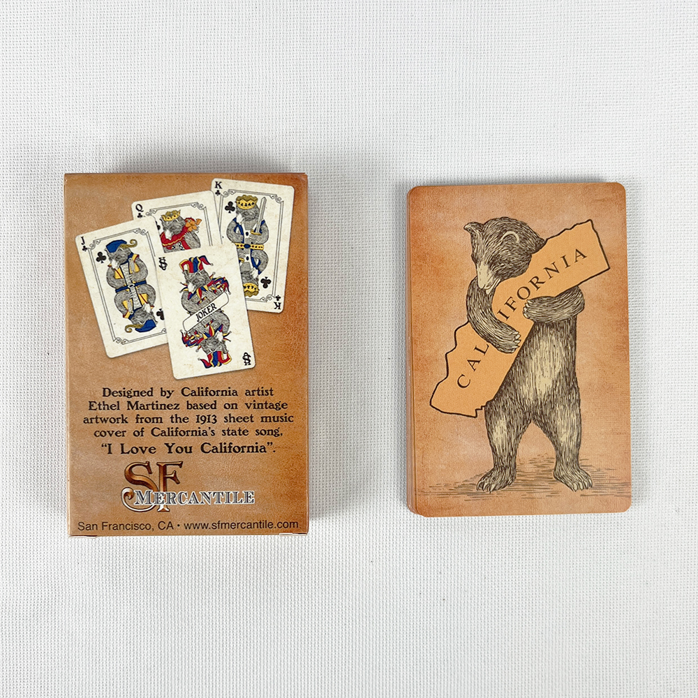 57x72mm Vintage Colourful Bear - Vintage Collectible Playing Cards 评论和价格