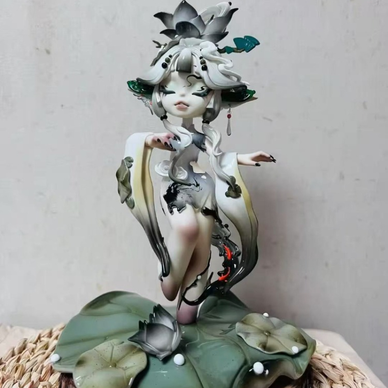 Dominator Svia Collection Figu - Vintage Collectible Figures 评论和价格