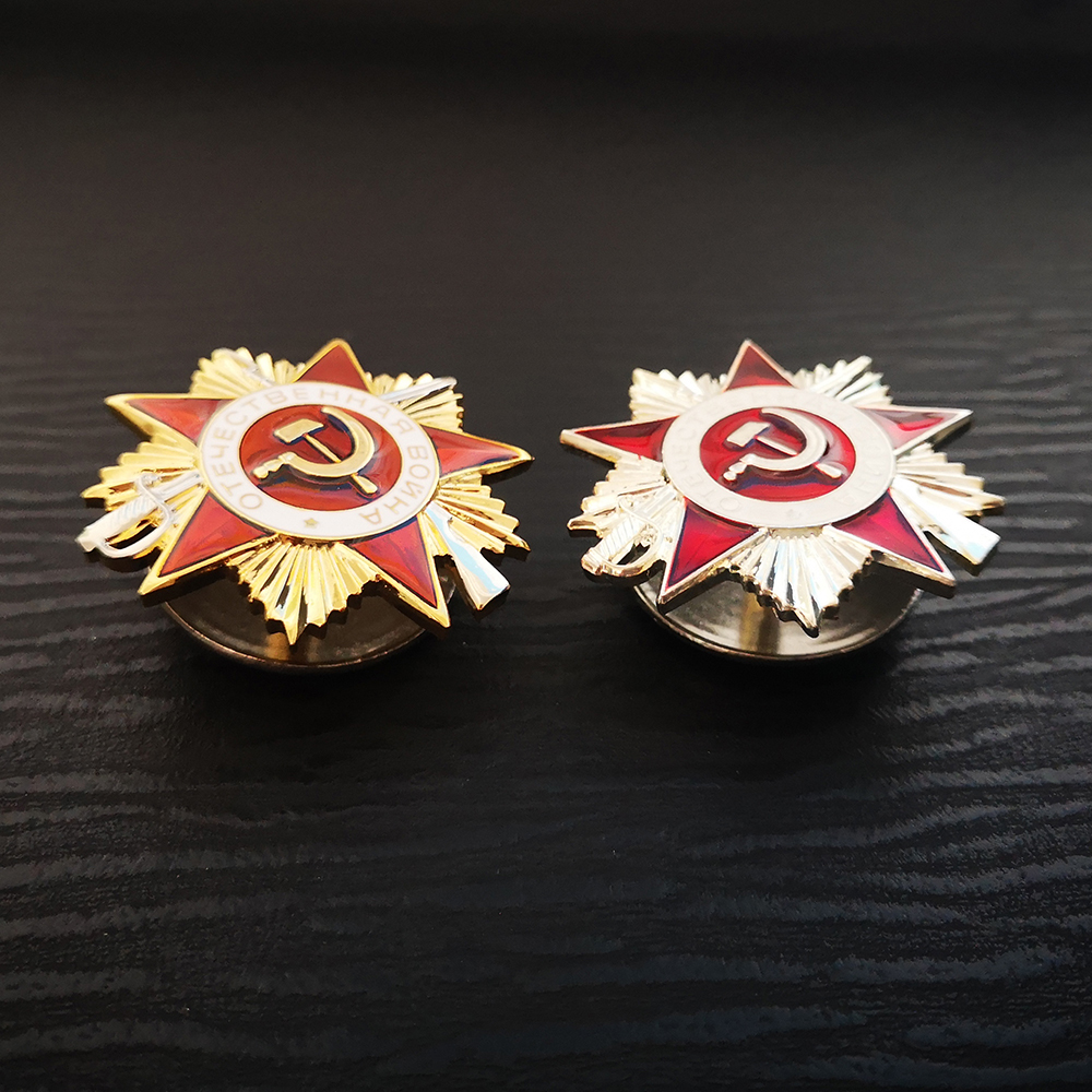 Two Color Russia USSR Badge La - Vintage Collectible Classics 评论和价格