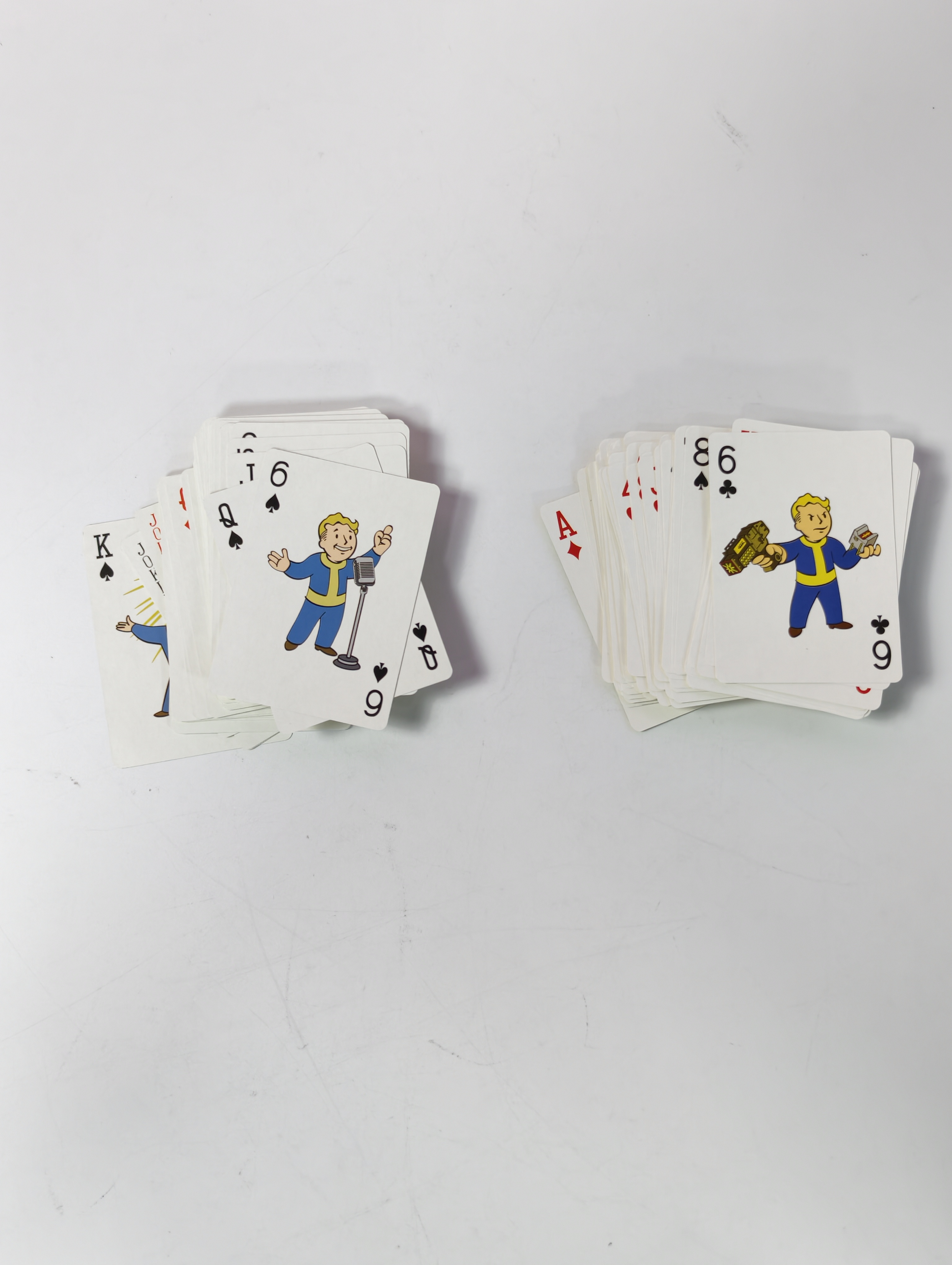 Vintage Style Collectible Play - Vintage Collectible Playing Cards 评论和价格