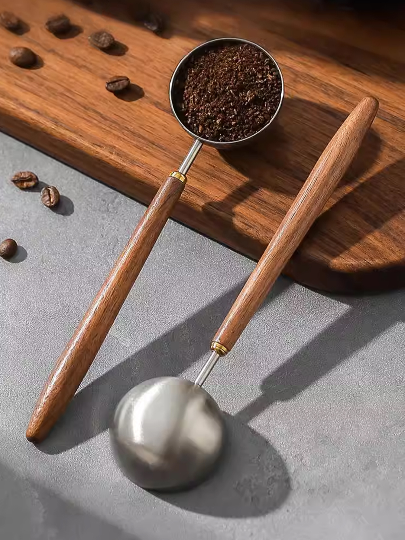 Coffee Spoon - Vintage Walnut  - Vintage Collectible Spoons 评论和价格