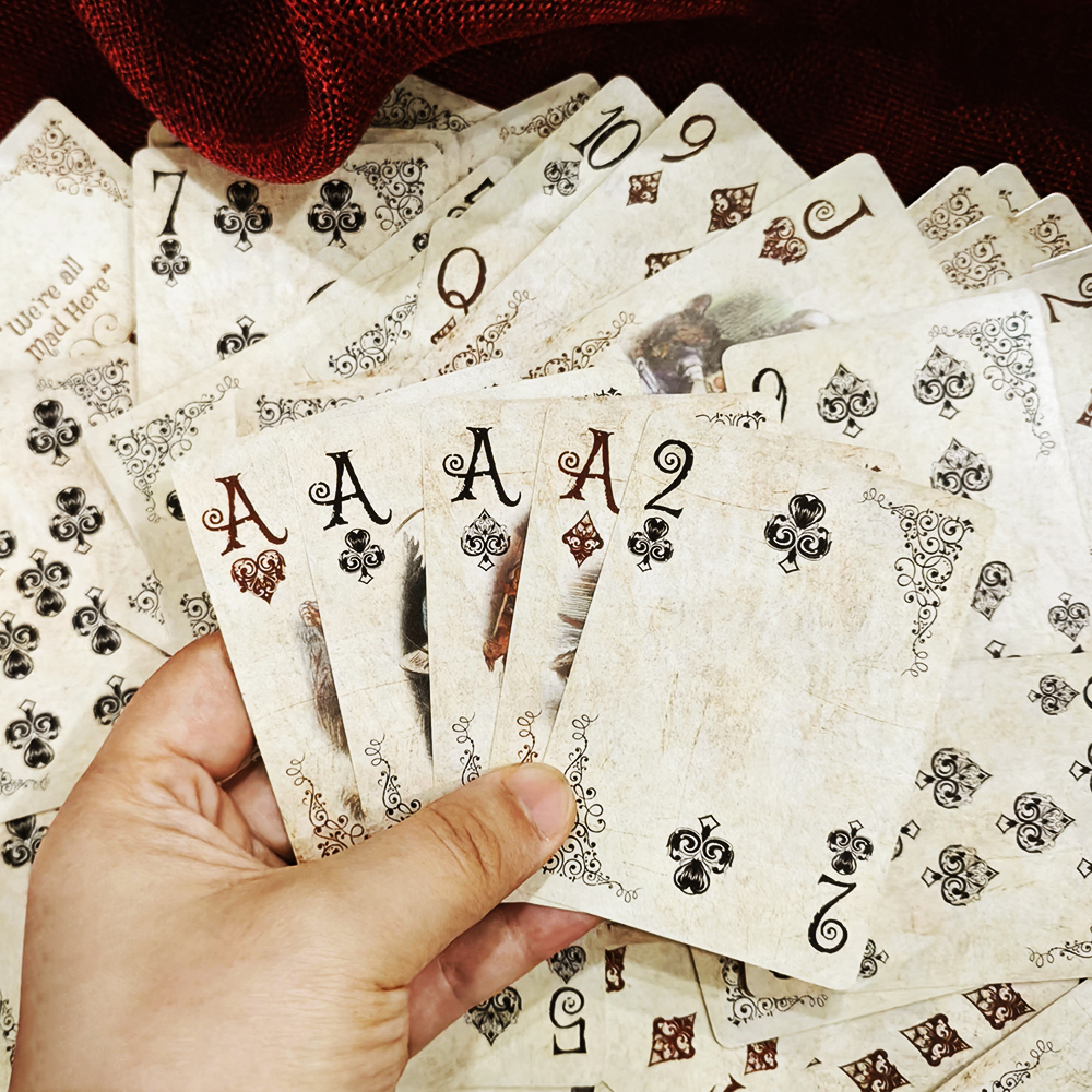 Vintage-Style Playing Cards Fe - Vintage Collectible Playing Cards 评论和价格