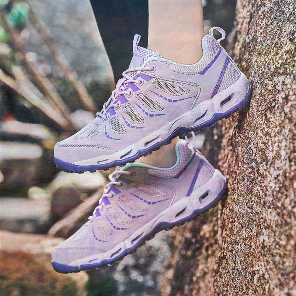 Sumer Round Tip Silver Sneaker - Vintage Collectible Shop 评论和价格